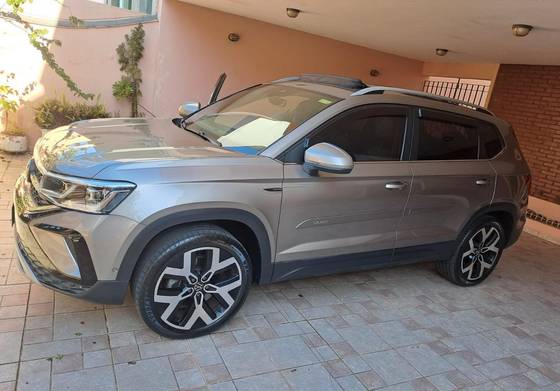 VOLKSWAGEN TAOS 1.4 250 TSI TOTAL FLEX HIGHLINE AUTOMÁTICO VOLKSWAGEN TAOS 1.4 250 TSI TOTAL FLEX HIGHLINE AUTOMÁTICO